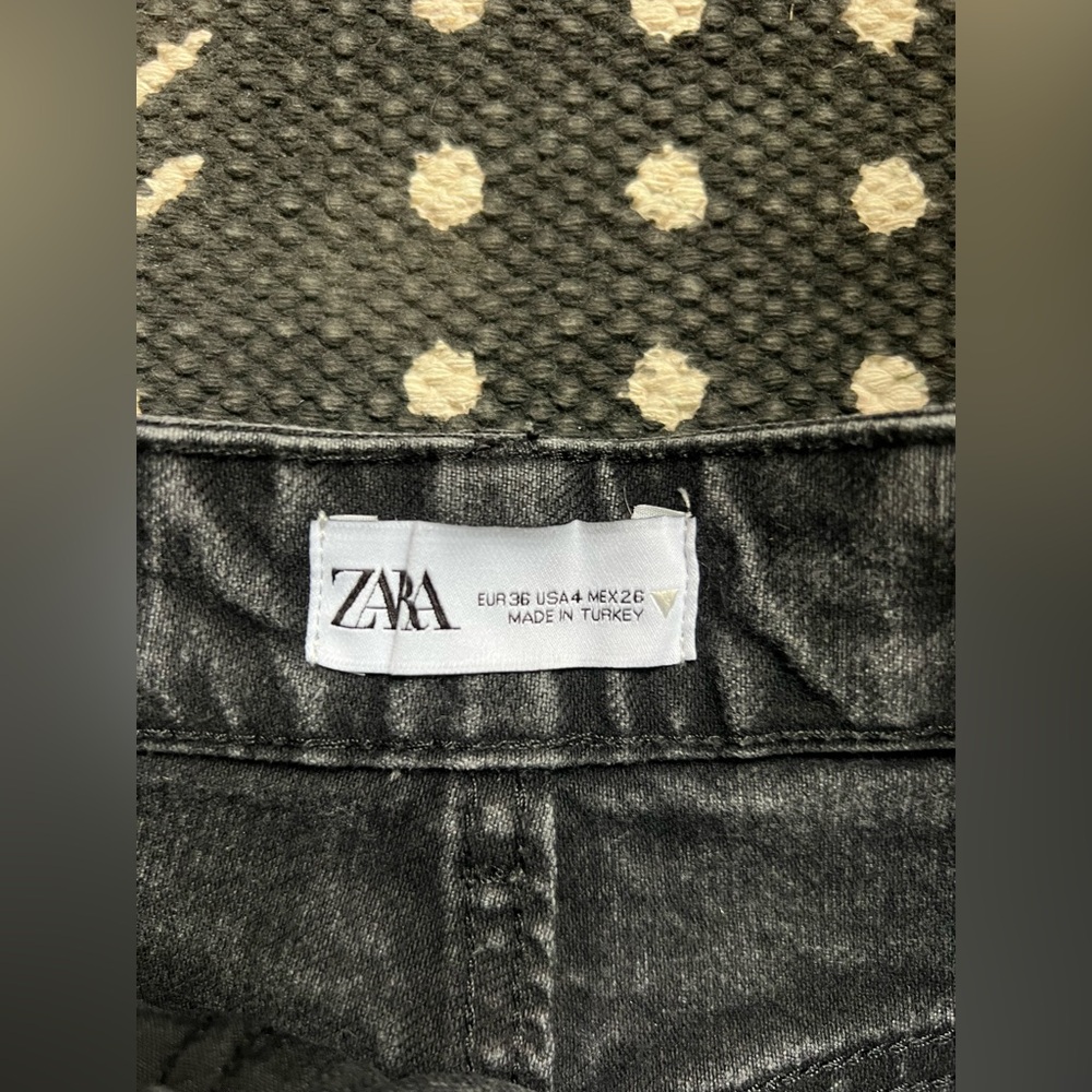 Zara High Rise Wide Leg Jeans - Picture 7 of 7